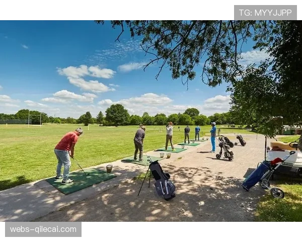 昂热俱乐部与本地农业科技公司合作，利用球场地下空间试点垂直农场项目